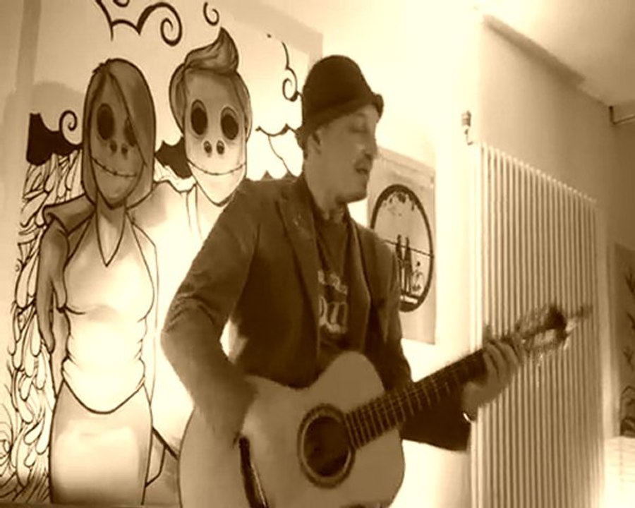 Jonathan - makrele bar