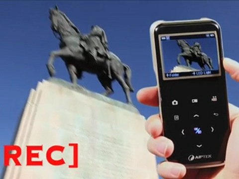 AIPTEK Pocket Cinema Z20 : Mobile Projector & Camcorder