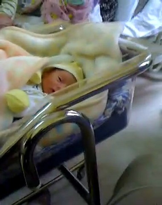Ahmet bebek 4 mart 2010 ilk dakikaları