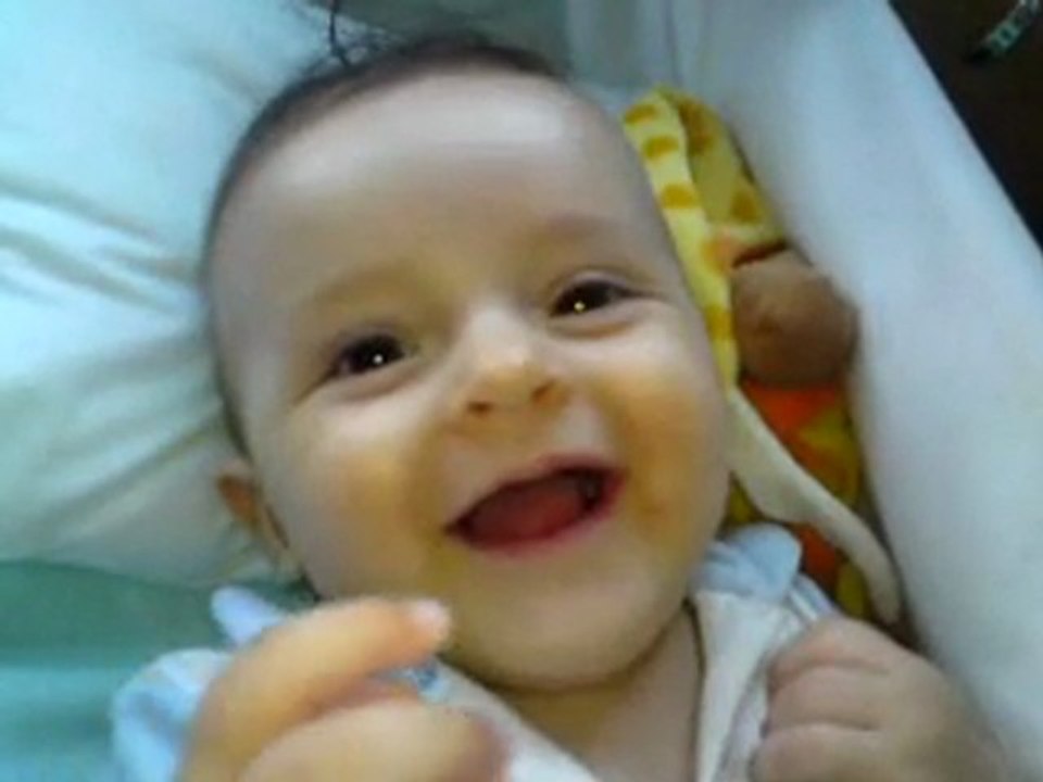 Premiers fous rires de Théophane