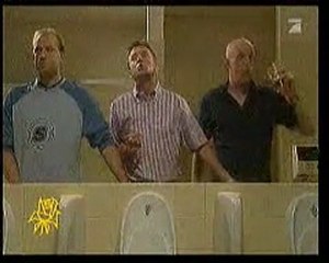 UOMINI IN BAGNO http://cazzatenolimits.blogspot.com/