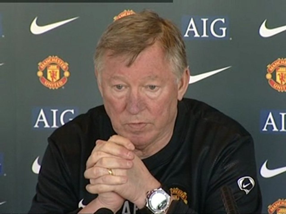 Hargreaves makes comeback for United