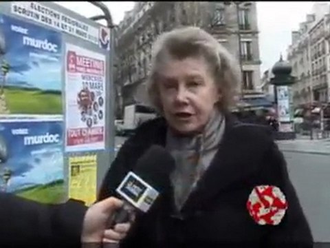 L'habit ne fait pas le moine , mamie à du répondant !