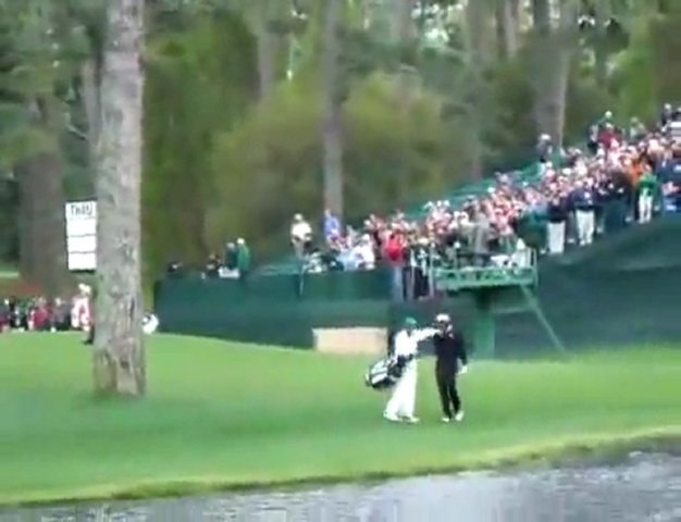 Golf Skimming in to Hole