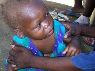 INFANCIA SIN FRONTERAS Solidarios con Haití