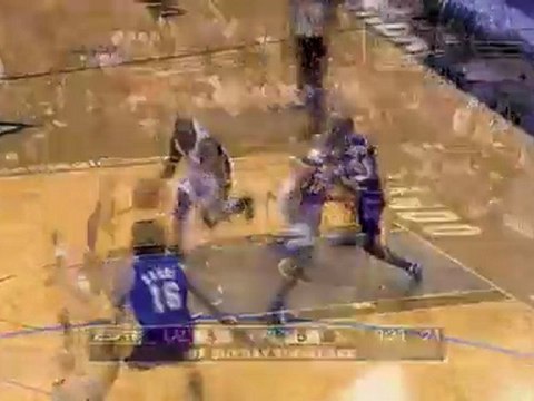 Vince Carter knocks down an impressive jumper during the fir