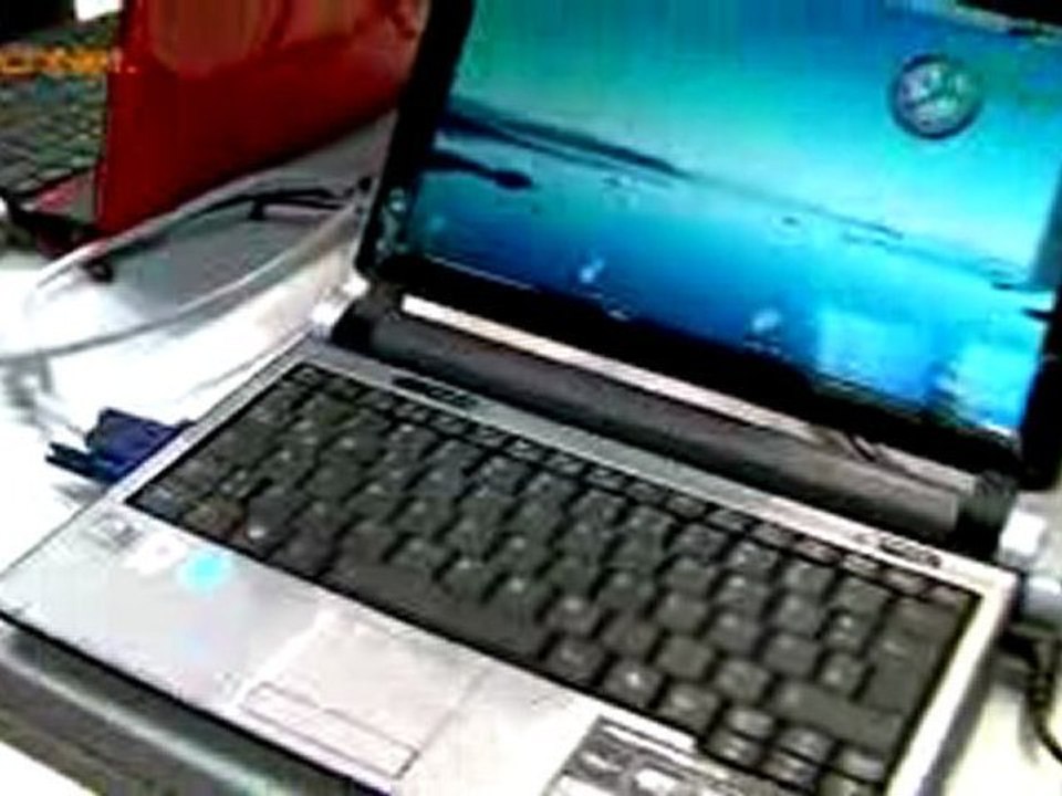 Acer Aspire one D250 Google Android Netbook