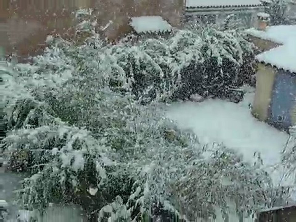 ça neige sur perpignan