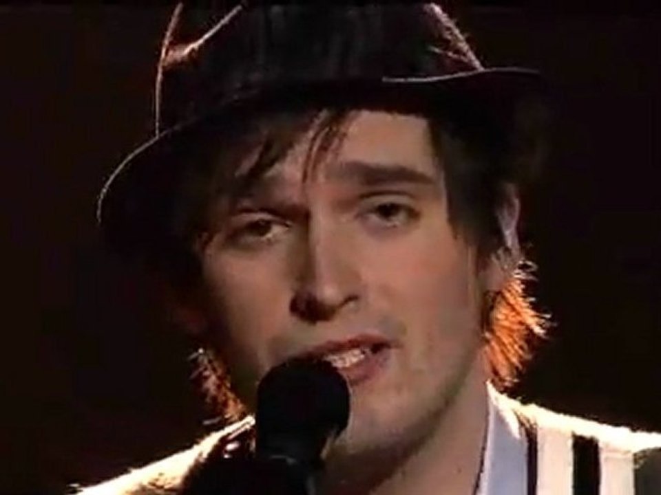 Eurovisin 2010 Belgium - Tom Dice - Me and my guitar