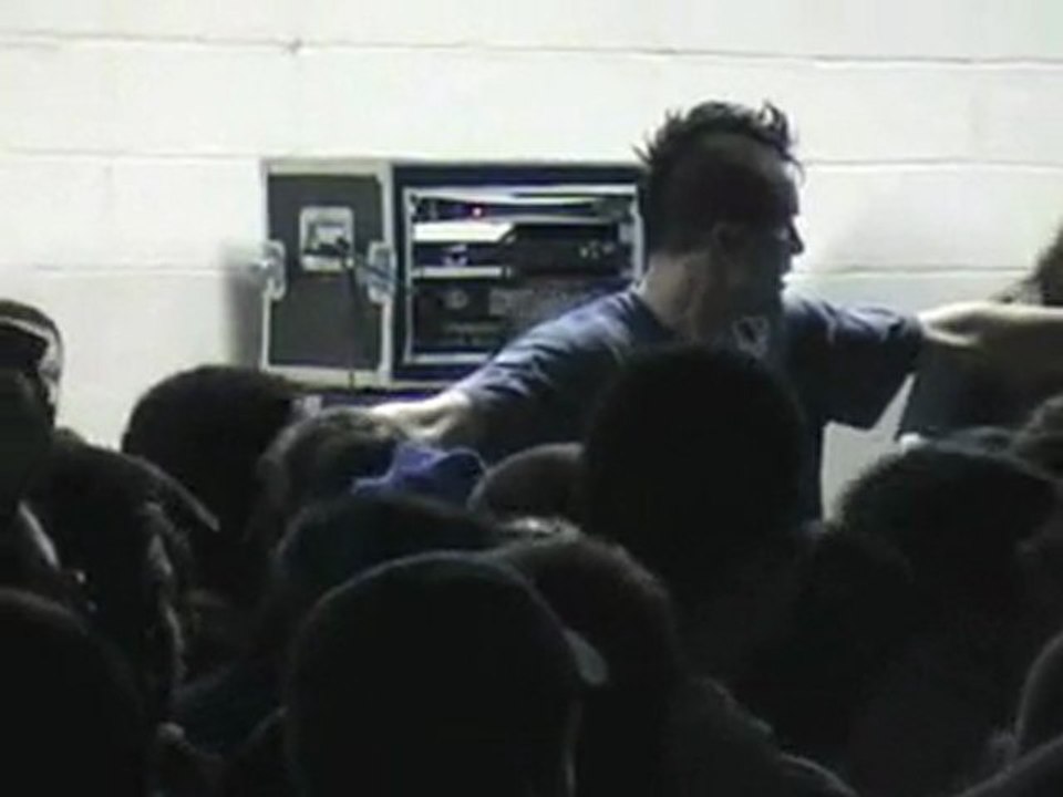 Heaven Shall Burn - Bleeding To Death (Live)