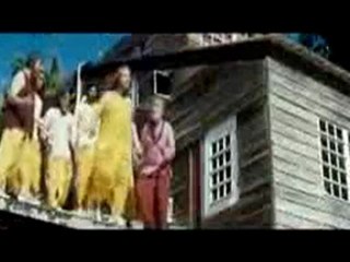 Los hombres que miraban fijamente a las cabras