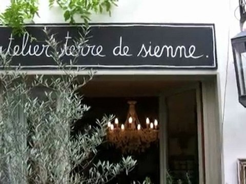 Atelier Terre de Sienne aux Batignolles