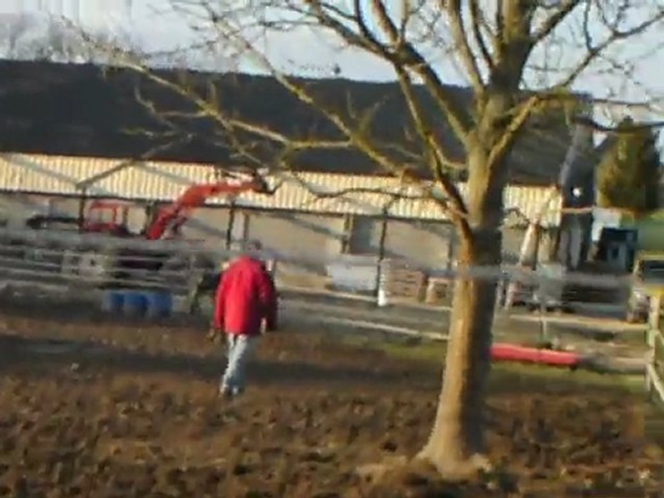 caro et franck qui assaye de choper rikita mdr