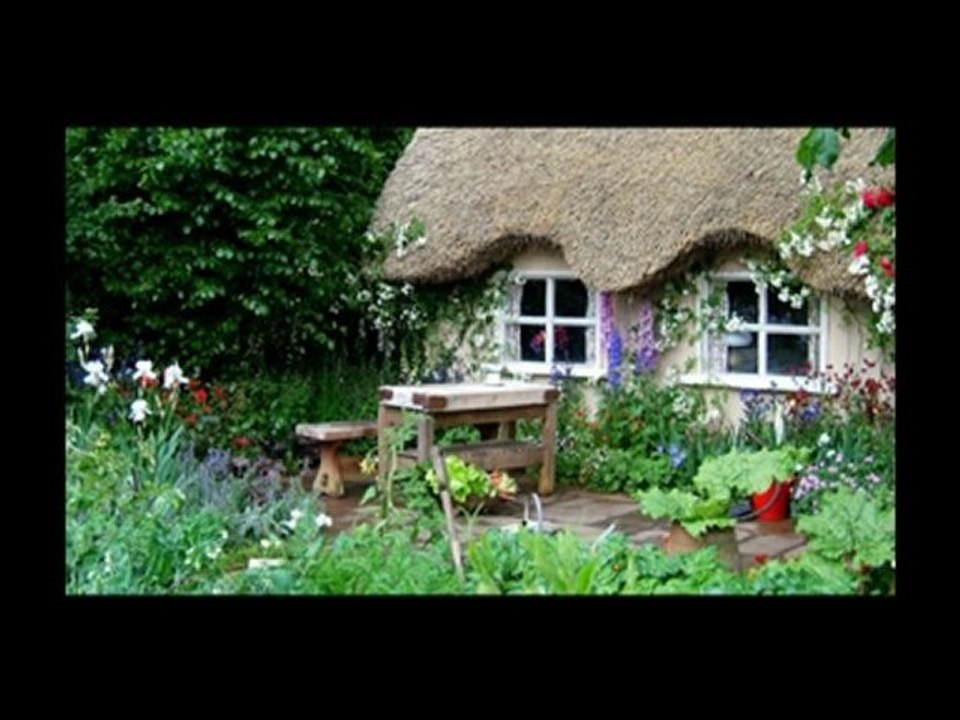 LUMINITA SOARE-  BORDER SONG- HOLY MOSES