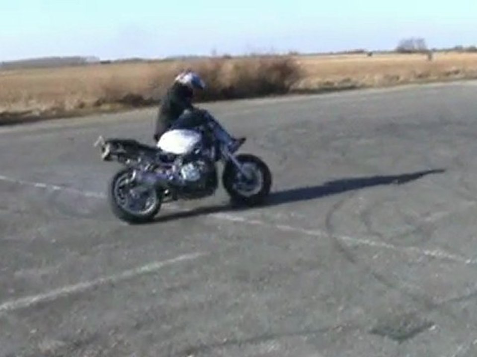 in stunt we trust 07.03.10