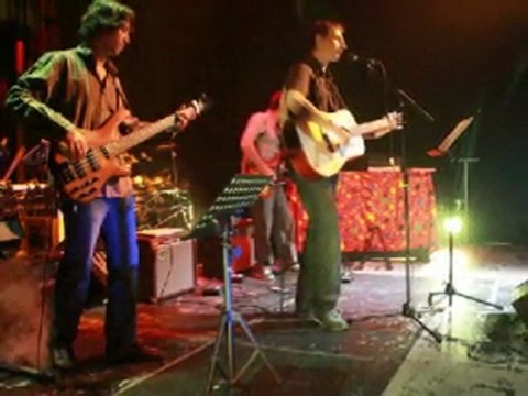 Passage par The Froggies Groupe Pop / Rock de Guyancourt