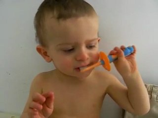 enzo fait ses dents