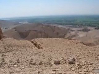 thèbes ouest : une petite randonnée