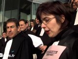 Pontoise : Les robes noires protestent devant le tribunal