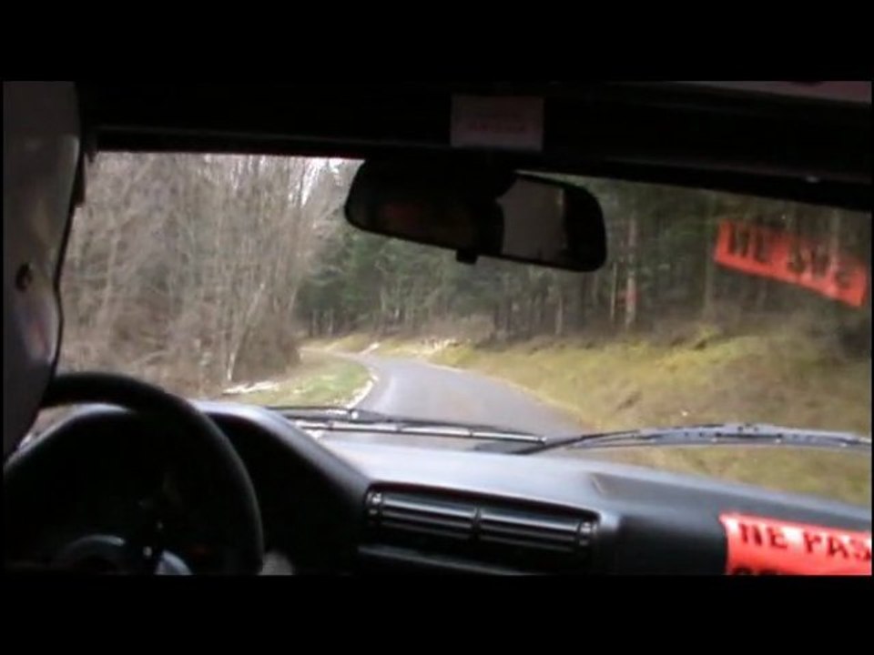 Rallye du Pays Avallonnais 2010 - PLISSON/BRUCHARD - ES2