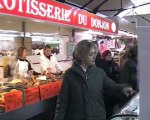 Opération tractage au marché de Sainte-Geneviève-des-Bois