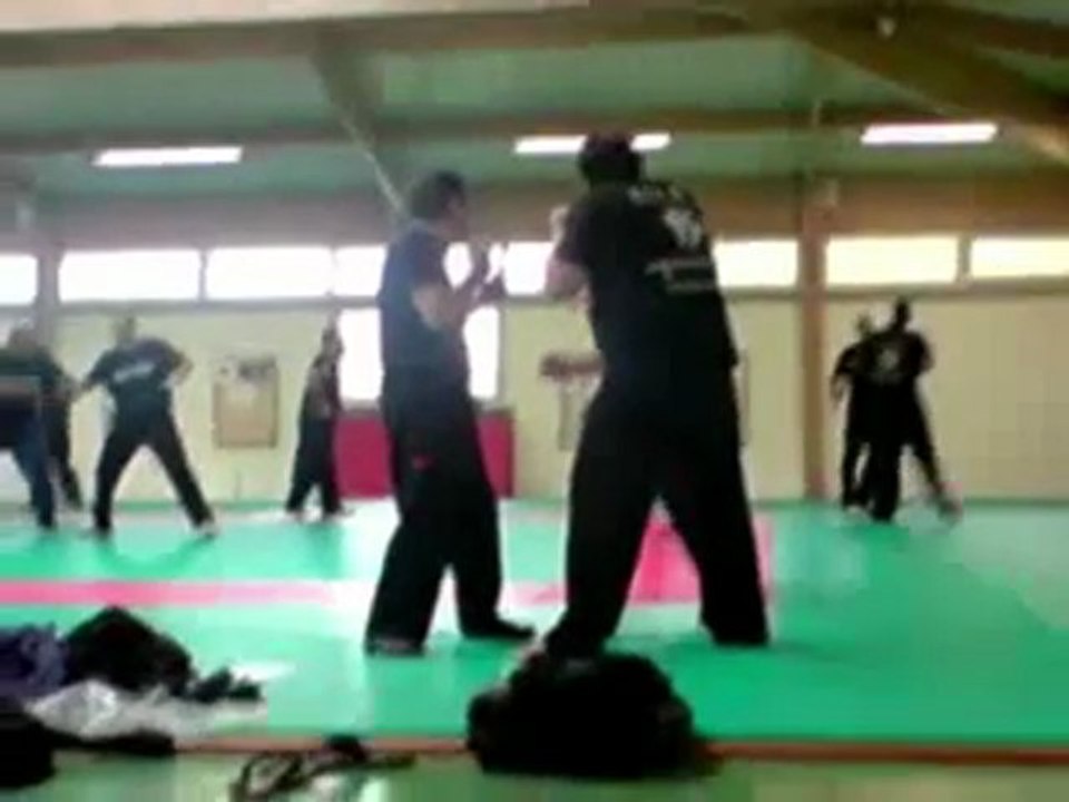 Stage Aito self-defense.