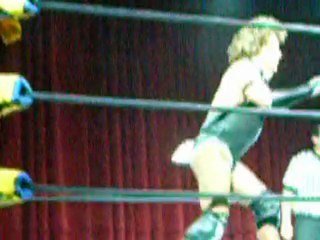 Cassando/Lil Chicken v. Hector Garza/Lil Kissing Bandit