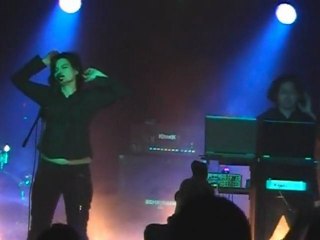 Fading Colours - Clean (Lublin, Graffiti, 9.03.2010)