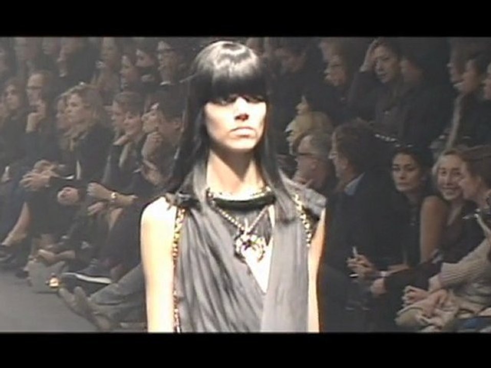 Lanvin Fall 2010 Collection from Paris