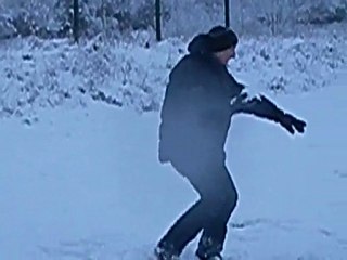 voka,attila a la neige a toulouse le 08/03/2010