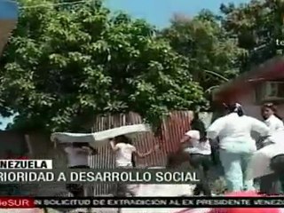 Venezuela da prioridad a desarrollo social