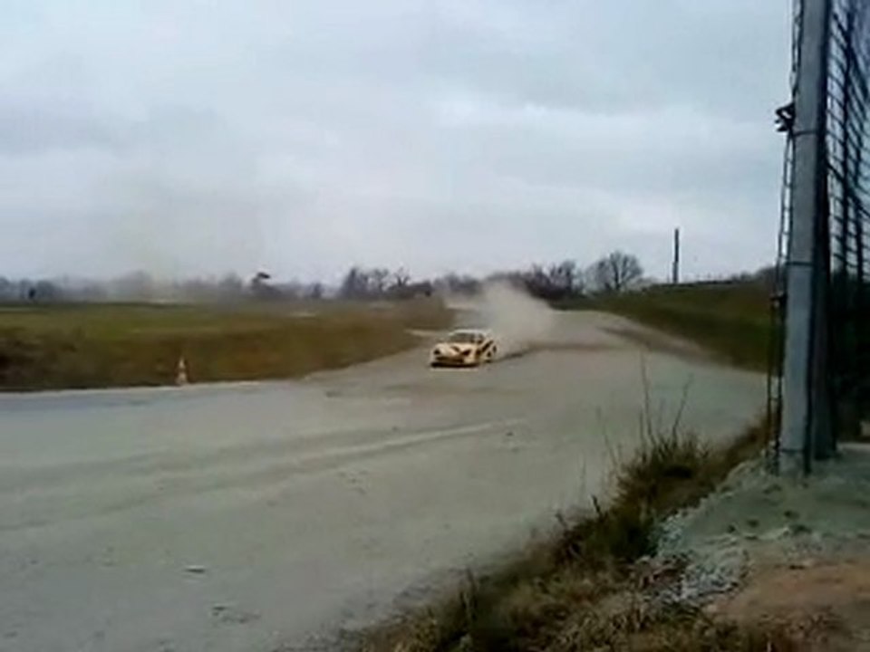 momo 2009