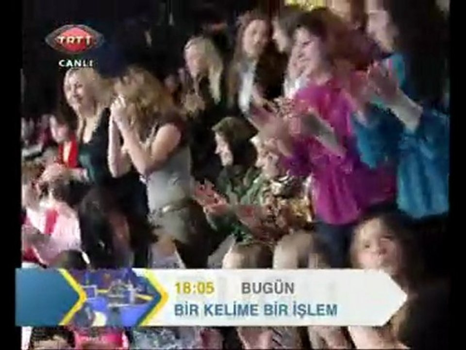 Sinan Özen - Bişey Olmaz Bize 2010 - www.Sinan-Ozen.Com