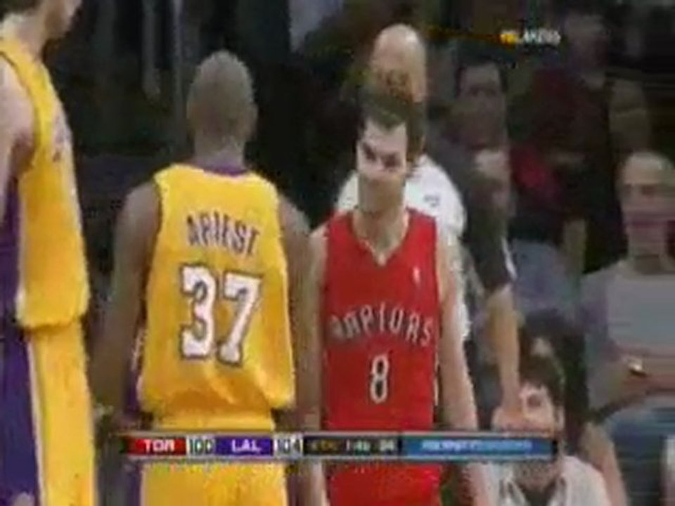 Lapo Elkann devia la palla a Calderon