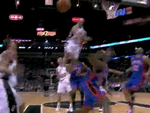 Richard Jefferson comes flying across the lane to send a sho
