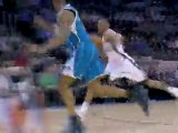 Russell Westbrook throws a beautiful bounce pass to Jeff Gre
