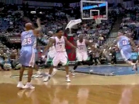 Anthony Carter assists Chris Andersen with a perfect lob pas