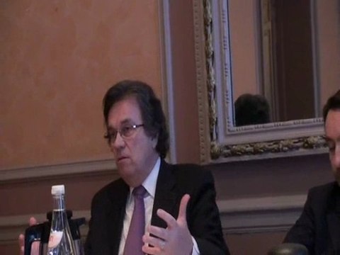 Missions des ARS et personnes âgées : parcours de soin