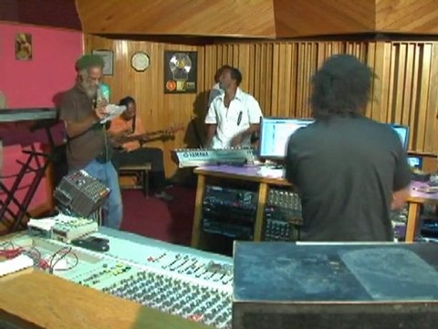 Congos - Long Video Teaser live in Greece 2010