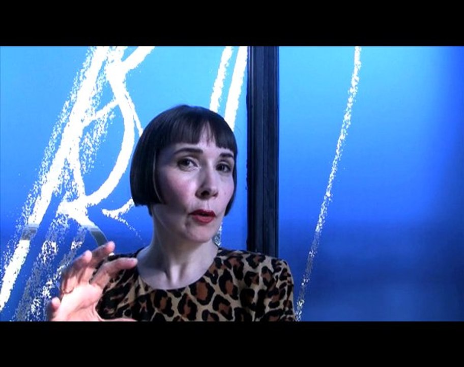 Florence Müller commente l'exposition Yves Saint Laurent