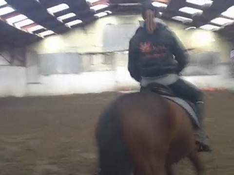 sandy donne cours a balou, jenny galope avec saïda