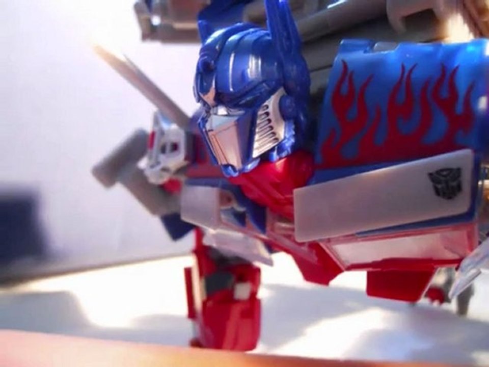 Transformers Stopmotion test : Optimus combine avec JetPrime
