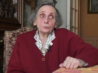 "Sans mon appareil, je suis coupée du monde" (sous-titré)