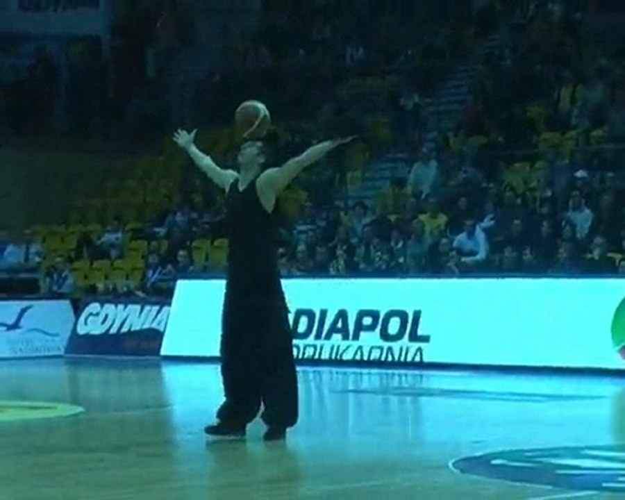 Show Antoine Jehanne @ Euroleague Women All Star Game 2010