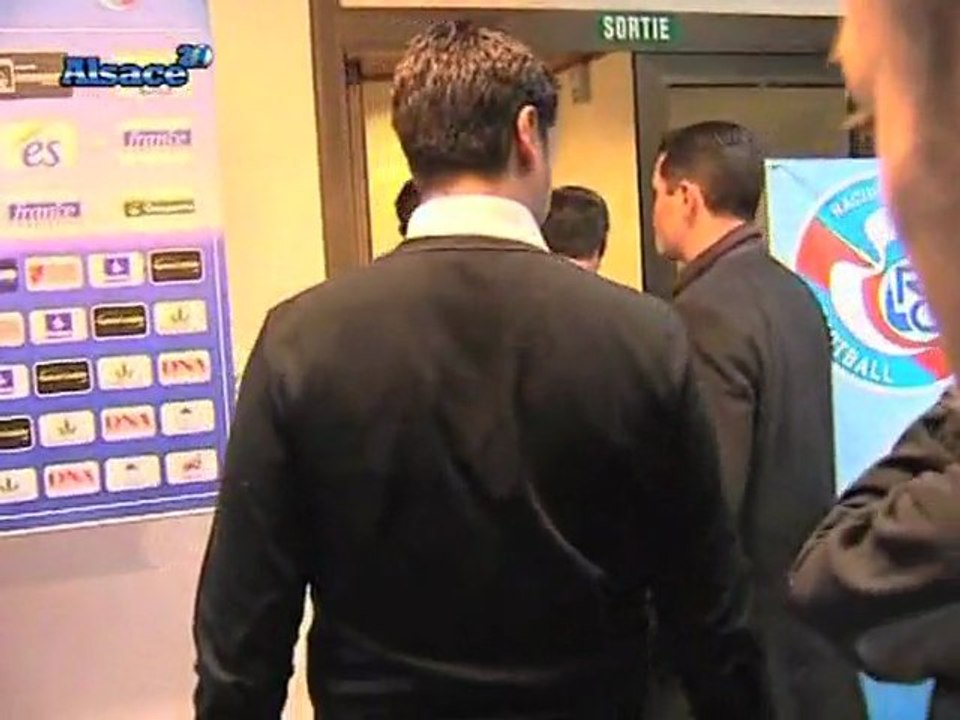 Racing club : Roland Ries tape du poing ! (Strasbourg)