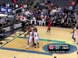 Jamal Crawford throws a no-look pass to Al Horford who drops