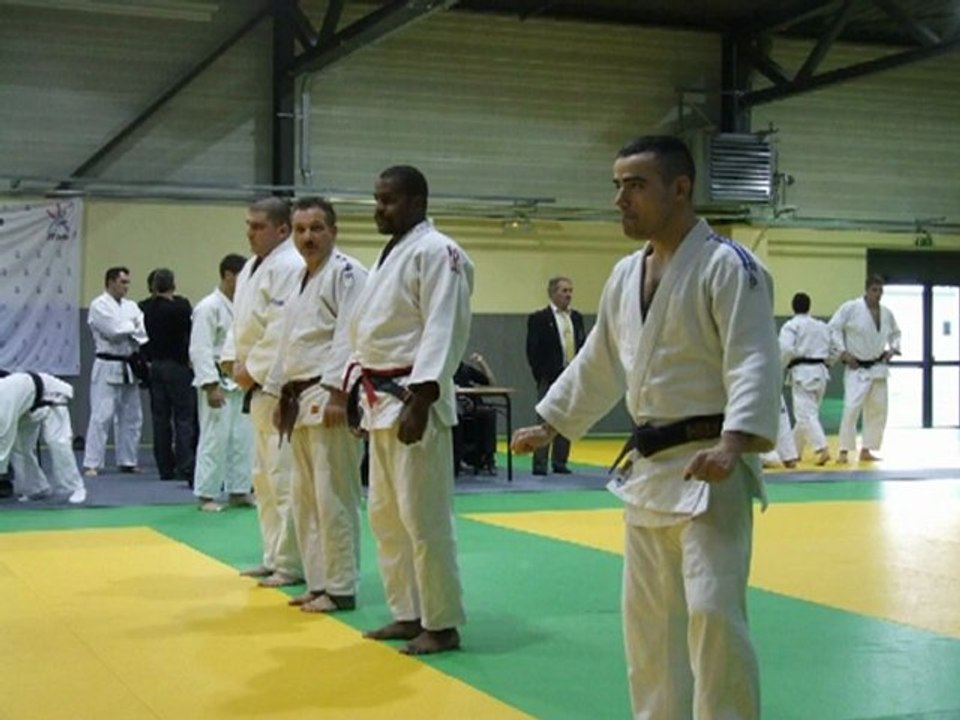 JC Bazeilles 2010 03 06 régions équipes seniors Bazeilles.