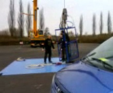 Marie avant saut à l'élastique