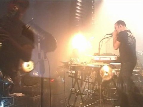 Ez3kiel vs Hint 100% white puzzle