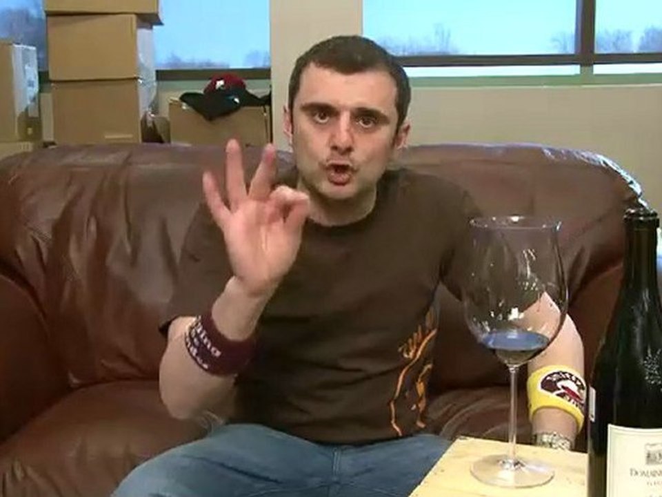 Laid Back Friday with Some 2007 Gigondas – Episode #831